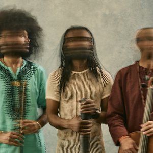 The Cosmic Tones Research Trio 的头像