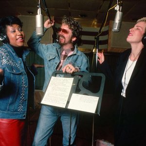 Aretha Franklin & Eurythmics 的头像