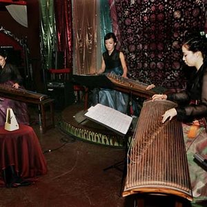 Gayageum Ensemble AURA 的头像