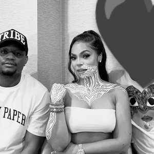 DJ Tunez, Ashanti & Adekunle Gold 的头像