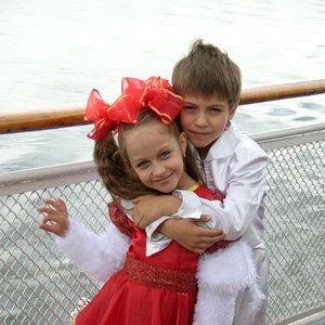 Avatar for Sasha Lazin & Liza Drozd