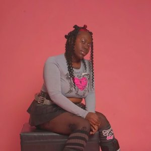 RiotgrrrlDarko 的头像