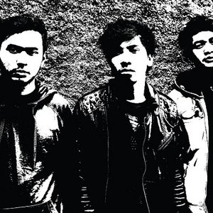 Down The Block 的头像