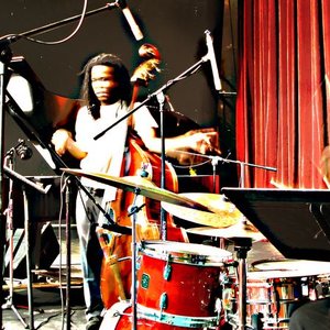 Joe Gilman Trio, Joe Henderson 的头像