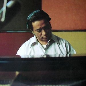 George Muribus 的头像