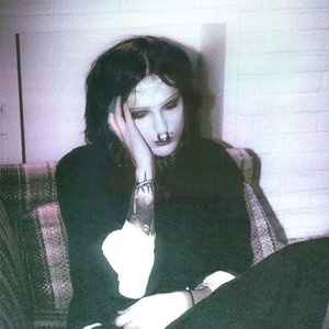 MARY MORTEM 的头像
