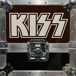 KISSTERIA: The Ultimate Vinyl Road Case