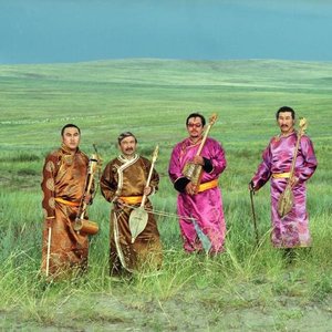 Huun-Huur-Tu, Bulgarian Women's Choir Angelite 的头像