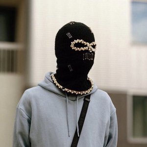 KLM 的头像