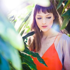 Avatar for mallu magalhães