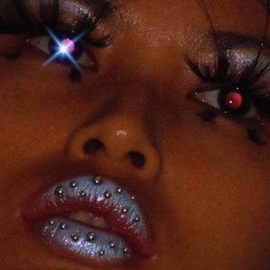Hood Zendaya