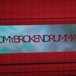 Meandmybrokendrummachine 的头像