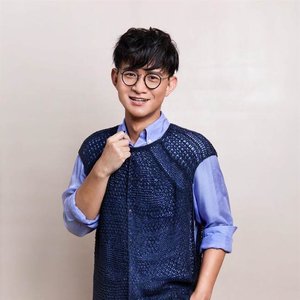 Avatar for 卓義峯