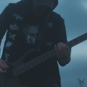 “Hellknights”的封面