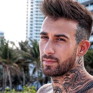 Fabrizio Tzinaridis 的头像