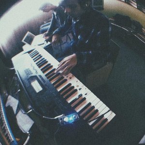 Polaridad 的头像