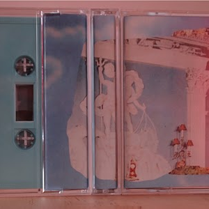 White Saucer photo provided by Last.fm