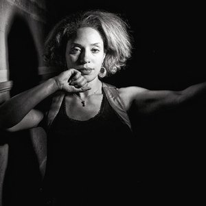 Martina Topley-Bird のアバター