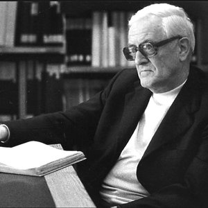 Heinrich Sutermeister 的头像