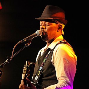 Chris Canas のアバター