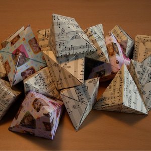 Grúpat and Jennifer Walshe 的头像