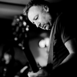 Peter Hook's The Light 的头像