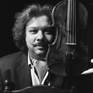 Roby Lakatos photo provided by Last.fm