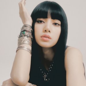 Lisa (BlackPink) 的头像