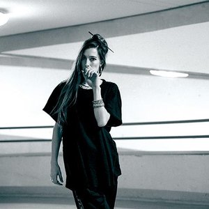 Gus Harvey 的头像