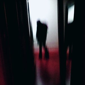 Everythings a Girl - Single