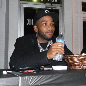 A.D. Carson 的头像