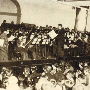 東京音楽学校 的头像