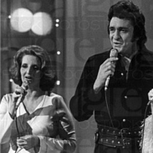 Johnny Cash with Helen Carter 的头像