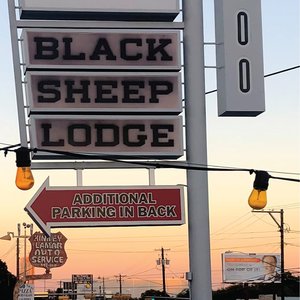 Black Sheep Lodge