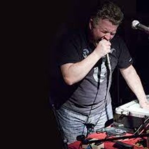 Nicholas Bullen 的头像