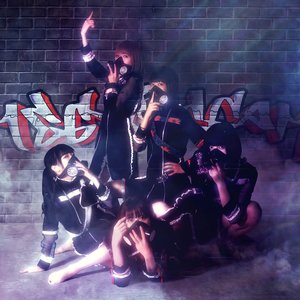 メガメガミ 的头像