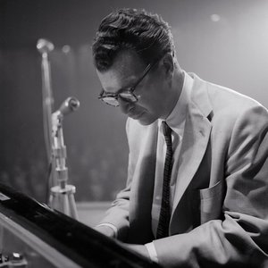 Dave Brubeck için avatar