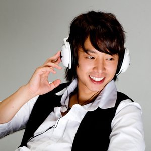 Avatar for 김동욱 [배우]