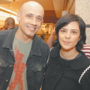 Fernanda Takai & John Ulhoa için avatar