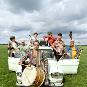 Amsterdam Klezmer Band photo provided by Last.fm