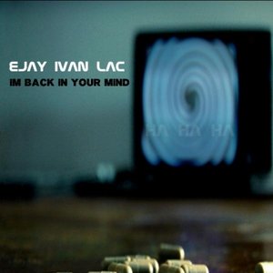 “IM BACK IN YOUR MIND”的封面