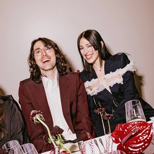 A. G. Cook & Caroline Polachek 的头像