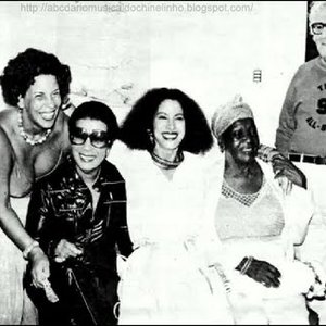 Clementina de Jesus e Clara Nunes 的头像