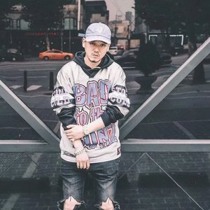 JayALLDaY 的头像