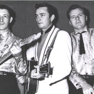 Johnny Cash & The Tennessee Two için avatar