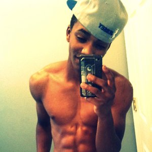 Khalil Underwood 的头像