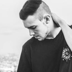 Aden Jaron 的头像