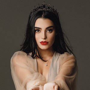 Anna Maz 的头像