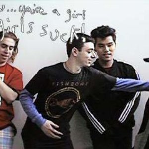 Eww... You're a Girl & Girls Suck! 的头像