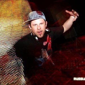 Calvertron, P-Trix, Aynzli Jones 的头像